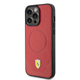 iPhone 15 Pro Max Kılıf Ferrari Orjinal Lisanslı Magsafe Şarjlı Metal Logolu PU Karbon Kırmızı