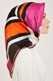 Armine Lila Yazı Desen Tivil İpek Eşarp 9138-36