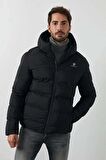 Lumberjack Erkek Kapüşonlu Arma Detaylı Şişme Mont NOLAN COAT Siyah 2SN22