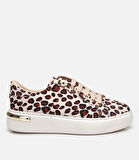 Kadın Bej Yaya Leopar Desenli Spor Ayakkabı