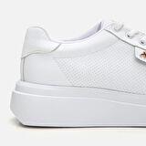 Kadın Beyaz Yüksek Tabanlı Spor Ayakkabı