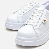 Kadın Beyaz Yüksek Tabanlı Spor Ayakkabı