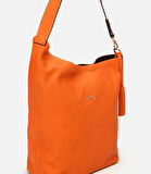 Kadın Deri Turuncu Asimetrik Yumuşak Dokulu Omuz Çantası