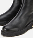 Kadın Deri Siyah Tokalı Dolgu Topuklu Bot 