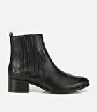 Kadın Deri Siyah İşlemeli Western Düz Bot