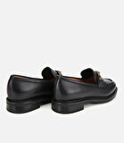 Kadın Deri Siyah Tokalı Klasik Loafer