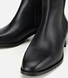 Kadın Deri Siyah Lastik Detaylı Düz Bot