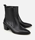 Kadın Deri Siyah Lastik Detaylı Fermuarlı Kovboy Düz Bot