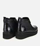 Kadın Deri Siyah Fermuar Detaylı Dolgu Topuklu Bot