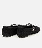 Kadın Siyah Peluş Kürklü Zımbalı Babet