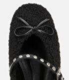 Kadın Siyah Peluş Kürklü Zımbalı Babet