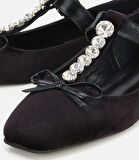 Kadın Siyah Kadife Taşlı Fiyonk Detaylı Babet