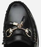 Kadın Rugan Siyah Püsküllü Klasik Loafer