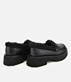 Kadın Siyah Kürklü Tokalı Kalın Tabanlı Günlük Loafer