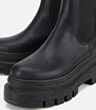 Kadın Siyah Lastik Detaylı Kalın Tabanlı Düz Bot