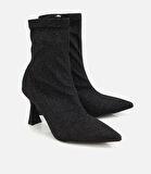 Kadın Siyah Simli Streç Fermuarlı Bilekte İnce Topuklu Bot