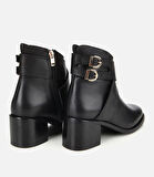 Kadın Deri Siyah Tokalı Bilekte Düz Bot