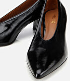 Kadın Rugan Deri Siyah Yumuşak Dokulu Kalın Topuklu Ayakkabı