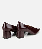 Kadın Rugan Deri Bordo Yumuşak Dokulu Kalın Topuklu Ayakkabı