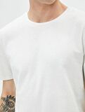 4SAM10076HK Koton Erkek T-shirt BEYAZ