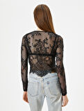 Dantelli Bluz Transparan Crop V Yaka