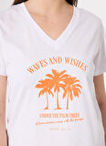 Fabrika V Yaka Baskılı Beyaz Kadın T-Shirt F5SL-TST0447