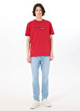 Mustang Bisiklet Yaka Baskılı Kırmızı Erkek T-Shirt M5SM-TST1290