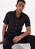 Mr. Mood Standart Düğmeli Yaka Siyah Erkek Gömlek MR SHORT SLEEVE