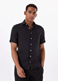 Mr. Mood Standart Düğmeli Yaka Siyah Erkek Gömlek MR SHORT SLEEVE