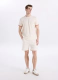 Discovery Expedition D6SM-TST3727 Krem Bisiklet Yaka Relaxed Düz Erkek T-Shirt