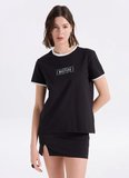 Mustang Bisiklet Yaka Baskılı Siyah Kadın T-Shirt M6SL-TST1241