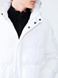 Beyaz Mont