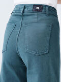 Danelle Relaxed Leg Jean Pantolon