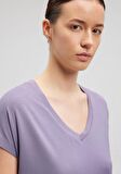 Mavi V Yaka Mor Basic Tişört 167714-70608