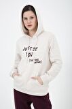 defy's KADIN BASKILI KAPÜŞONLU SWEATSHIRT EKRU - L