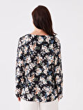 LCW Grace Siyah Bisiklet Yaka Çiçekli Uzun Kollu Kadın Bluz