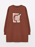 LCWAIKIKI Basic KAHVERENGİ Bisiklet Yaka Baskılı Uzun Kollu Oversize Kadın Sweatshirt Tunik