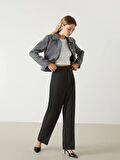 Dar Fit Çizgili Kadın Pantolon_W4GG95Z8-LE0_8684145837763_40