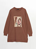 LCWAIKIKI Basic Kahverengi Bisiklet Yaka Baskılı Oversize Kadın Sweatshirt Tunik