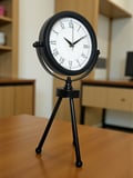 Pi time Asalet Siyah Üç Ayaklı Metal Masa Saati