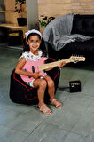 Midex CEG-30PK 4-6 Yaş Çocuklar İçin Amfili Full 1/4 30 İnç Elektro Gitar Seti Pembe