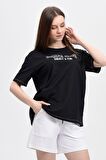 defy's KADIN BASKILI KISA KOLLU BİSİKLET YAKA OVERSIZE TİŞÖRT SİYAH - M