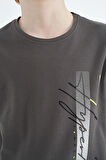 Koyu Gri Yazı Baskılı O Yaka Standart Kalıp Erkek Çocuk T-Shirt - 11119 | 3-4 Yaş