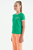Yeşil Minimal Yazı Baskılı O Yaka Rahat Form Kısa Kollu Kız Çocuk T-Shirt - 75110 | 13-14 Yaş