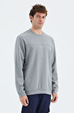 Gri Melanj O Yaka Ön Dikiş Detaylı Basic Rahat Kalıp Erkek Sweatshirt - 88270