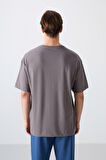 Koyu Gri Pamuklu Kalın Yumuşak Dokulu Oversize Fit Baskılı Erkek T-Shirt - 88334