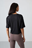 Siyah Polyester Nefes Alan Dokulu İnce Esnek Oversize Fit Performans Kadın T-Shirt - 97284