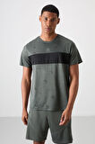 Haki Polyester Nefes Alan Jakarlı İnce Esnek Standart Fit Erkek Performans T-Shirt - 88398