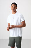 Beyaz Polyester Nefes Alan Dokulu İnce Esnek Standart Fit Erkek Performans T-Shirt - 88390
