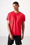 Kırmızı Polyester Nefes Alan Dokulu İnce Esnek Standart Fit Erkek Performans T-Shirt - 88390